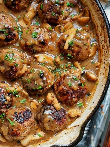 Archivo:ALBONDIGAS CON CERVEZA.jpg